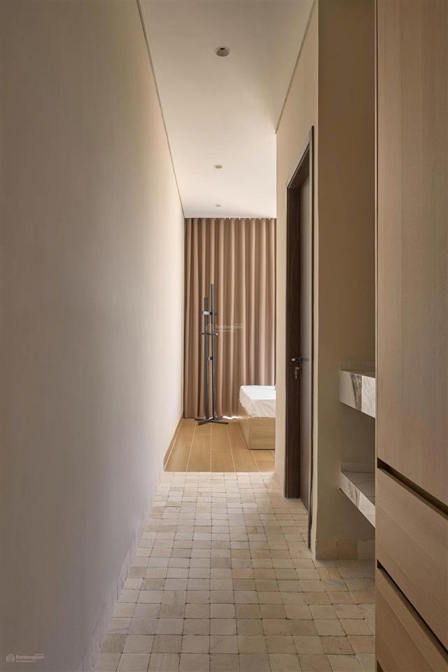 Nhà 4 tầng doanh thu 45 tr / tháng khu acc quân đội bắc nha trang, gần biển khu vực tiềm năng
