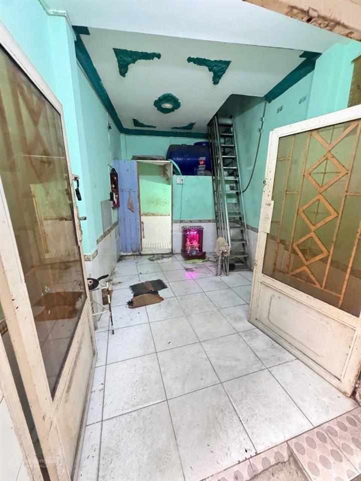 Hàng thơm quá khách ơi  nhà 3 tầng  sổ hồng riêng giá tí tẹo