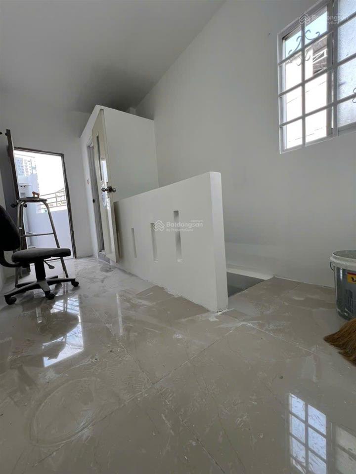 Nhà mới tinh 4 tầng btct hẻm 3m giá thơm hơn mít