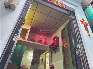 Nhỉnh 2 tỷ rinh ngay nhà sổ hồng riêng