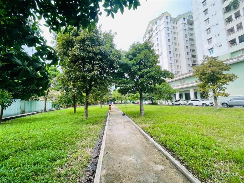 Bán chung cư nhất lan 2  chỉ 2,4 tỷ tl  ngay bv quốc ánh, dt 73m2 2pn 2wc. sổ hồng sẵn