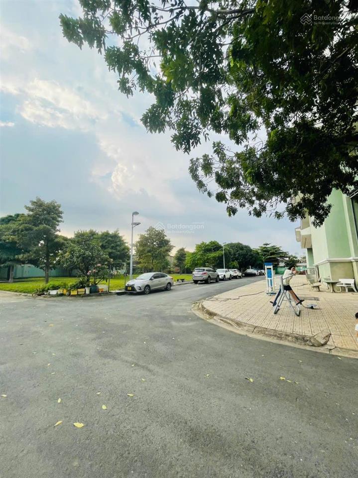 Bán chung cư nhất lan 2  chỉ 2,4 tỷ tl  ngay bv quốc ánh, dt 73m2 2pn 2wc. sổ hồng sẵn