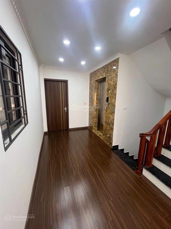 Siêu phẩm lô góc đại đồng, thang máy, gara ô tô, 4tầng, ở kinh doanh, giá tốt