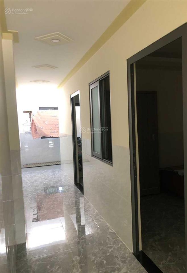 Bán nhà gác lửng mới xây do nhu cầu chuyển công việc