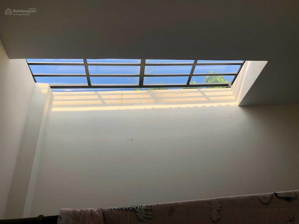 Bán nhà gác lửng mới xây do nhu cầu chuyển công việc