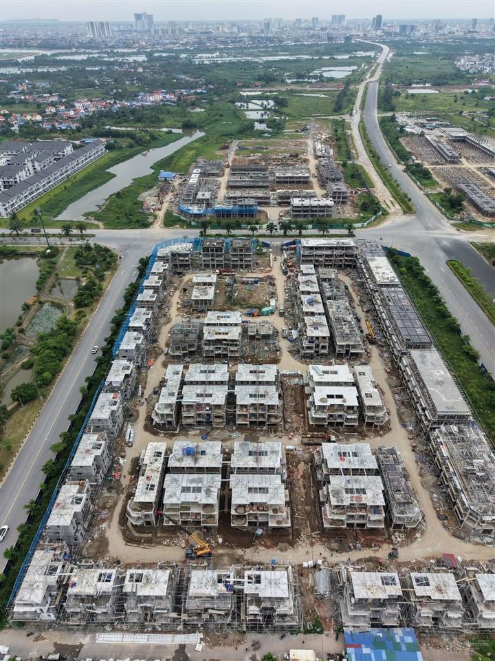Cần bán căn liền kề 90m2 tại khu đô thị xanh sol garden
