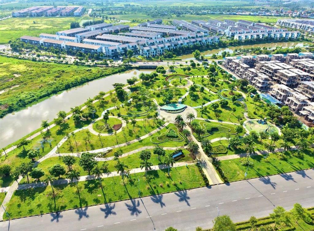 Cần bán căn liền kề 90m2 tại khu đô thị xanh sol garden