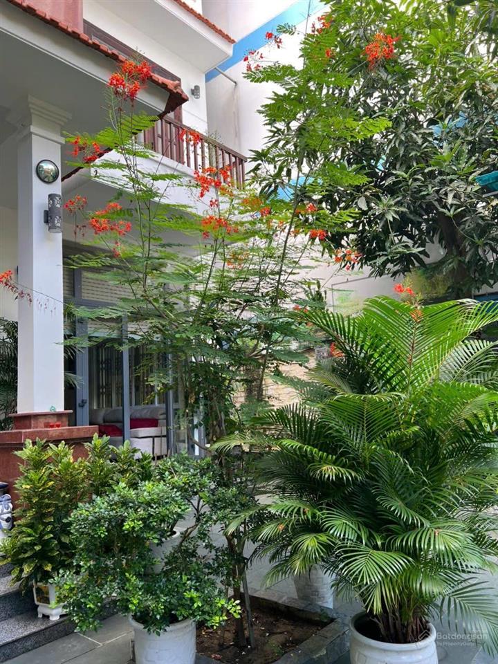 Chính chủ cần bán nhanh nhà 385m mt dương đình nghệ..giá đầu tư