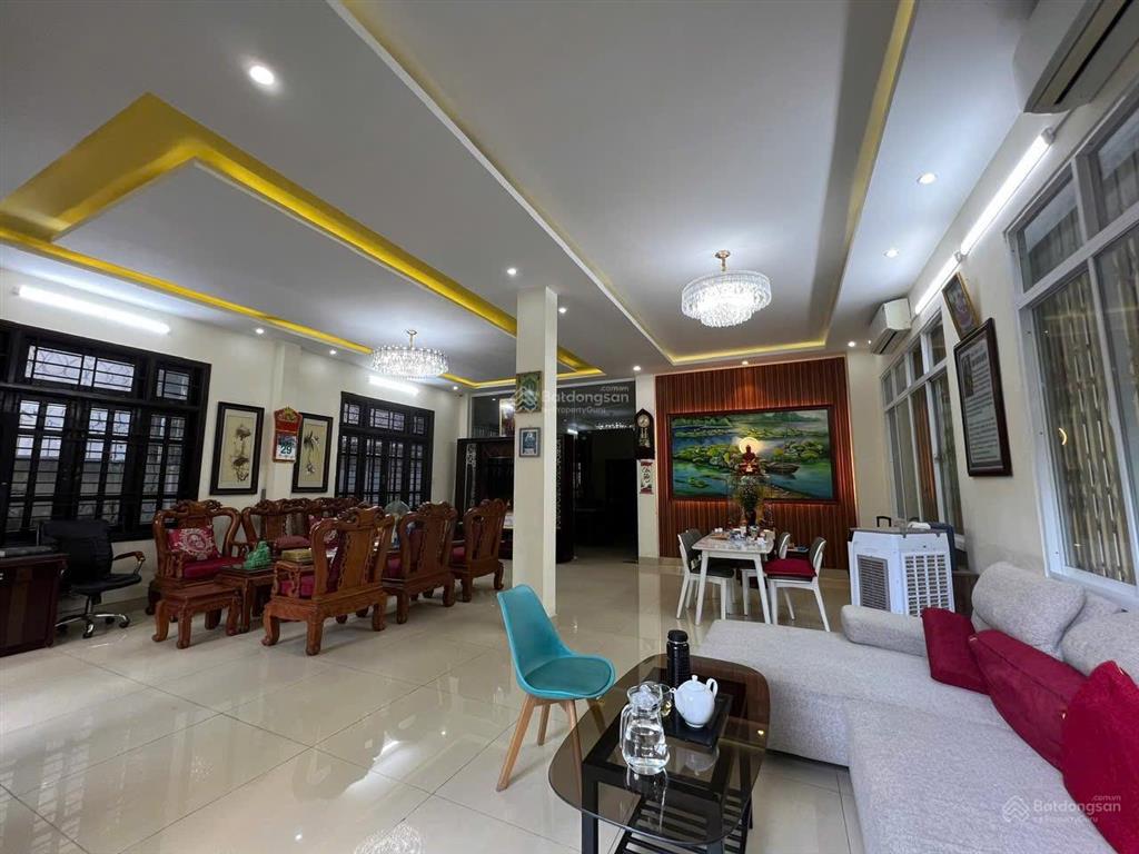 Chính chủ cần bán nhanh nhà 385m mt dương đình nghệ..giá đầu tư