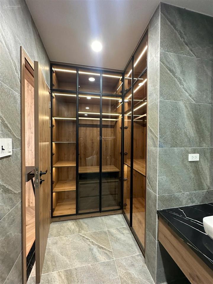 Cơ hội đầu tư. chính chủ cần bán gấp nhà 4 tầng mt thanh sơn được xây mới 100%