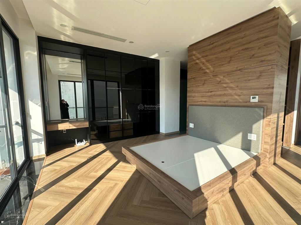 Cơ hội đầu tư. chính chủ cần bán gấp nhà 4 tầng mt thanh sơn được xây mới 100%