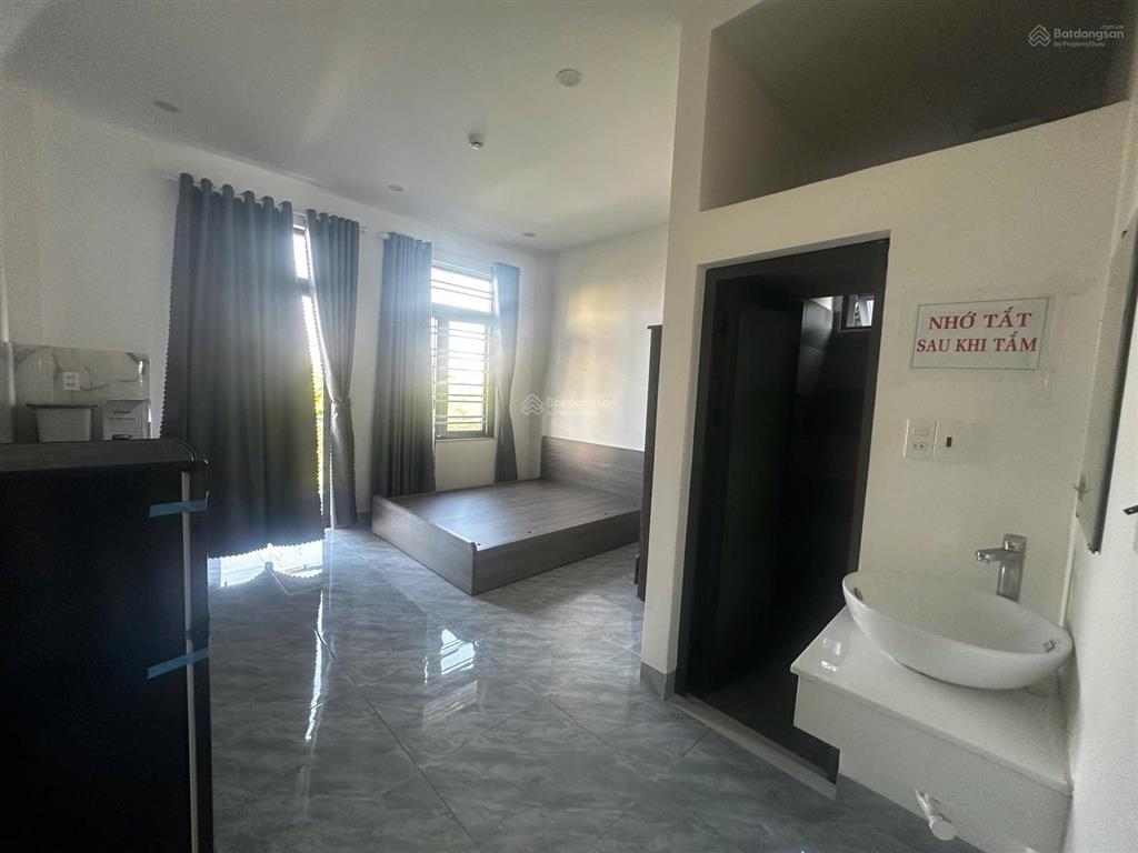 Chính chủ cần bán nhanh tòa căn hộ 4 tầng đường mỹ an 23. view pháo hoa