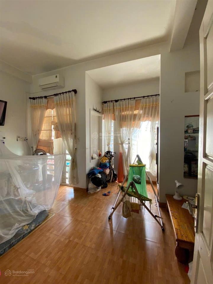 Chính chủ cần bán nhà 3 tầng kiệt ô tô lê đình lý  nhà chưa qua đầu tư.