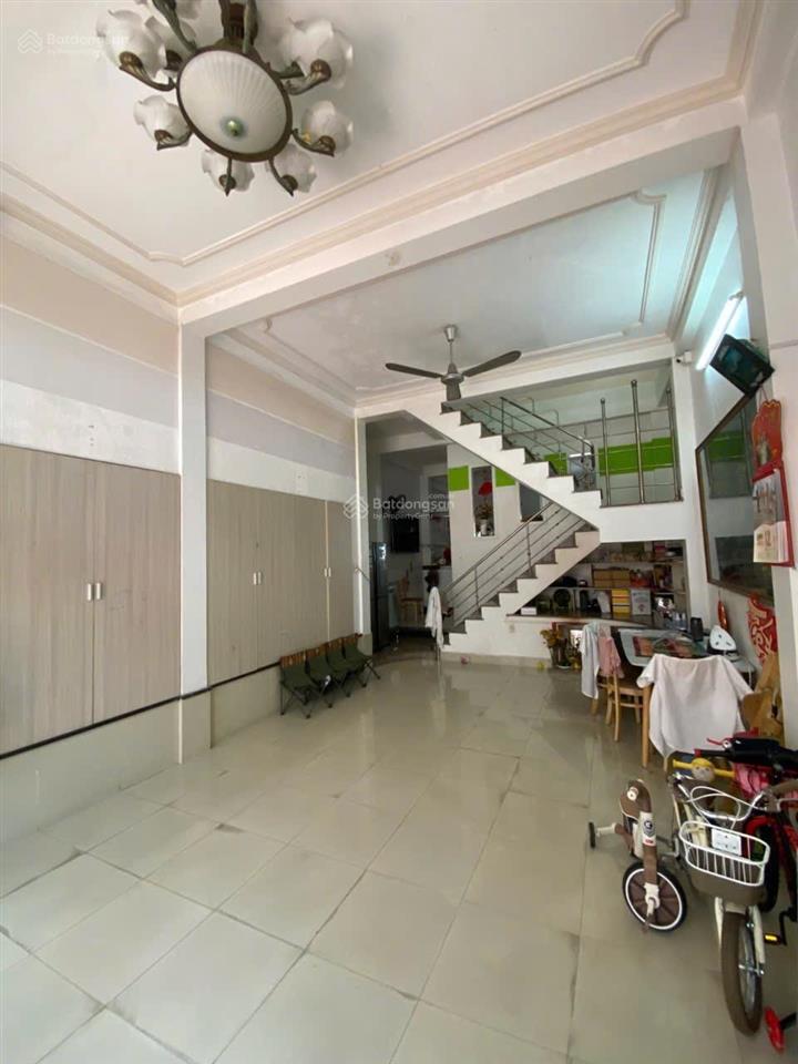 Chính chủ cần bán nhà 3 tầng kiệt ô tô lê đình lý  nhà chưa qua đầu tư.