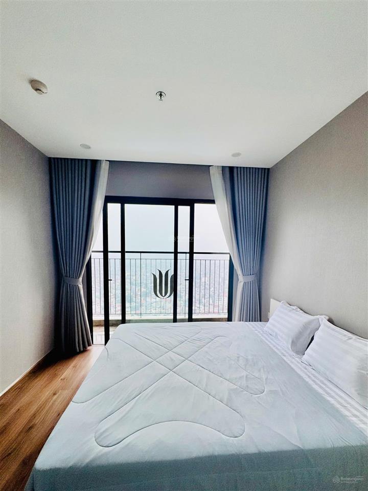 Cần bán căn hộ 2pn  2vs, 62m2 imperia toà i1, view hồ  tầng trung  view hồ