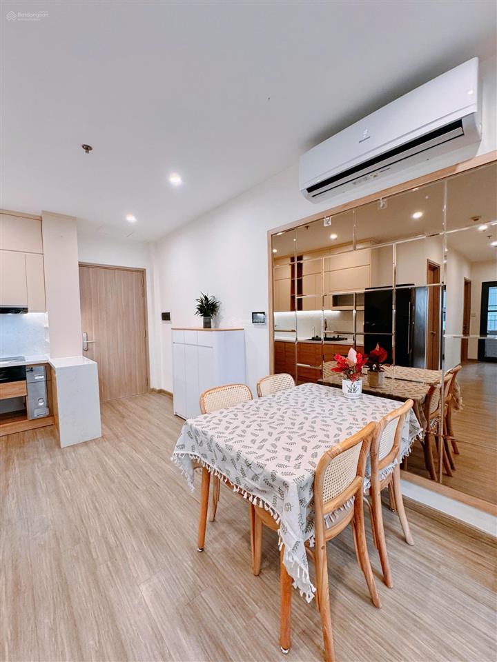 Chính chủ gửi bán nhanh trong tuần căn hộ 3n2vs  75m2, 4 tỷ 980 dự án vinhomes smart city tây mỗ