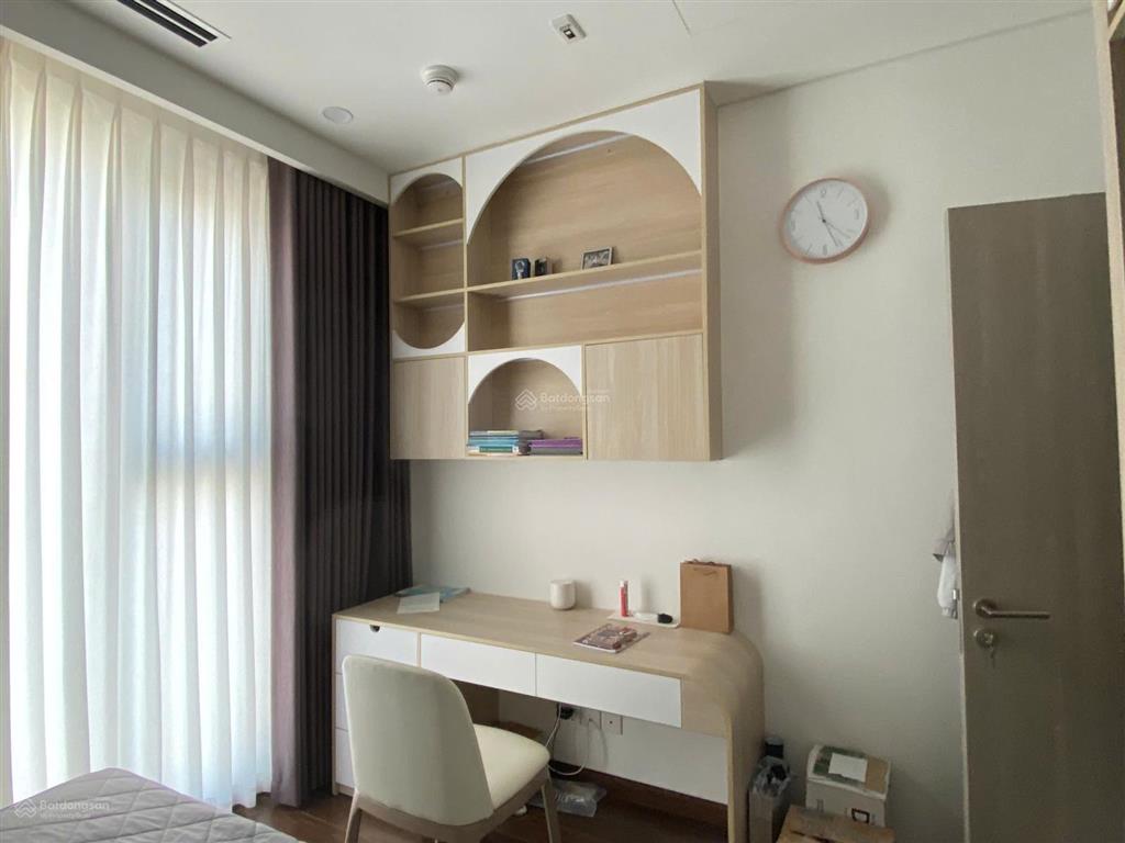 Giá chuẩn 3pn, 74m2, view hồ, full đồ, 6.45 tỷ tòa a masteri, tầng 18 (rẻ hơn căn rẻ của tt 600tr)