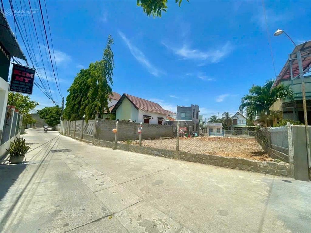 Đất thổ gần ga tàu & sân bay  63m²  640 triệu!