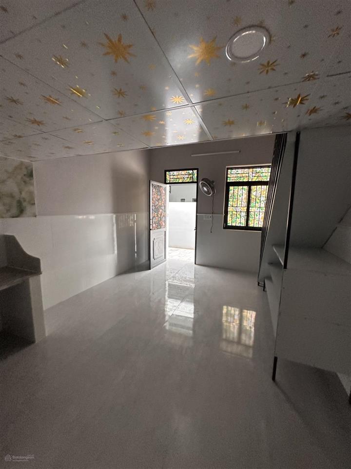 Cho thuê 40 căn nhà nhà liền kề mới xây p. phước mỹ, phan rang, có công viên