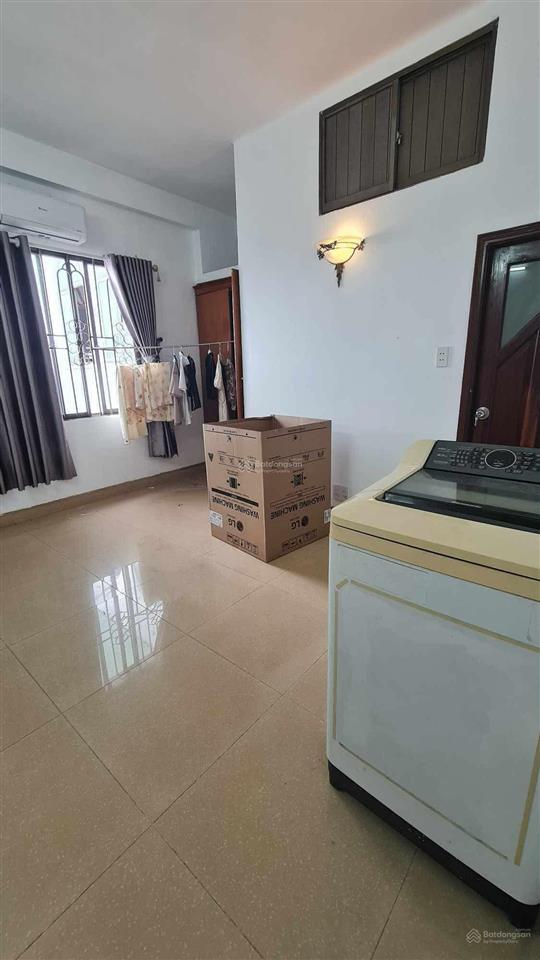 Bán gấp nhà mt sát chợ linh trung  7pn  thu 35tr/th  giảm mạnh, chỉ còn 11.8 tỷ