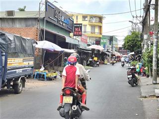 Bán gấp nhà mt sát chợ linh trung  7pn  thu 35tr/th  giảm mạnh, chỉ còn 11.8 tỷ
