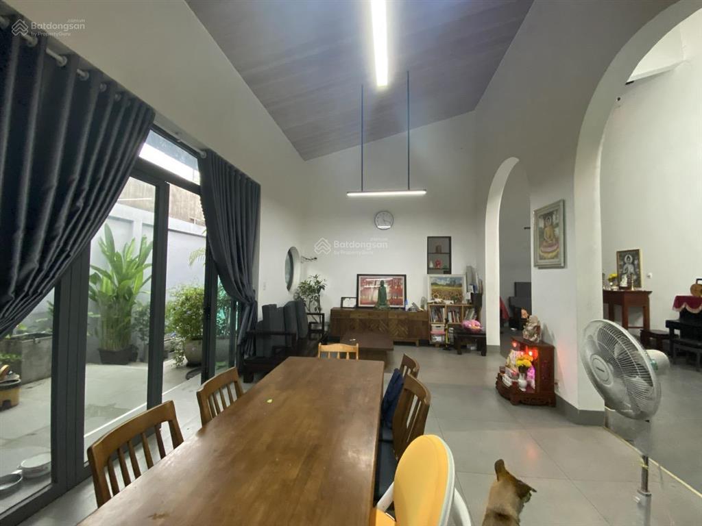 Biệt thự sân vườn 250m2 cho thuê tại ngay gần công ty phần mềm quang trung, gò vấp