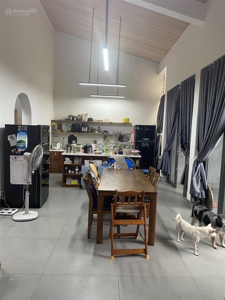 Biệt thự sân vườn 250m2 cho thuê tại ngay gần công ty phần mềm quang trung, gò vấp