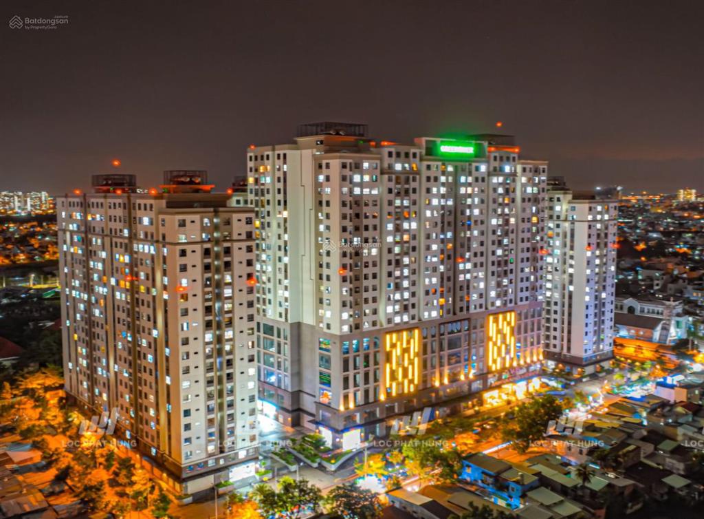 Chính chủ bán căn green river q8 căn góc 80 tầng 18 view hồ bơi siêu đẹp nhà mới 100%