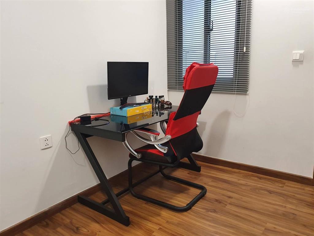 Bán căn hộ pegasuite q8 68m2, sổ hồng riêng, 4,350 tỷ hỗ trợ vay view đn thoáng mát