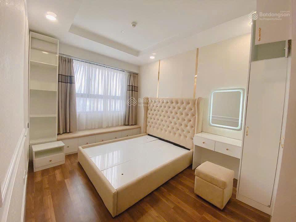 Bán căn hộ sổ hồng riêng tại the pegasuite tạ quang bửu, quận 8