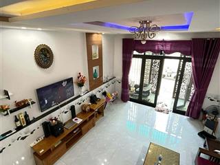 Bán nhà 3 tầng mt 5m gần biển mân thái  dt 85m ngang 5m  7tỷ 6