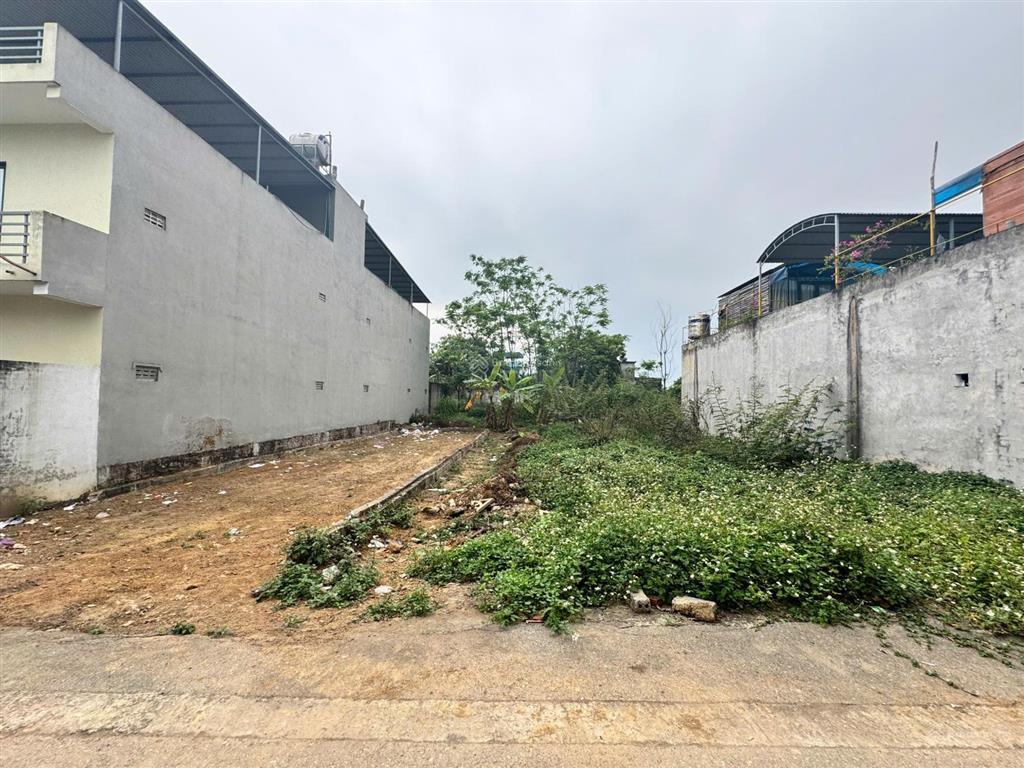 Bán 110m2 đất nằm trong lõi kcnc hòa lạc, trong làng trọ hòa lạc giá rẻ