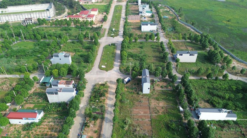 Bán 300m² tái định cư hòa lạc  giá siêu tốt