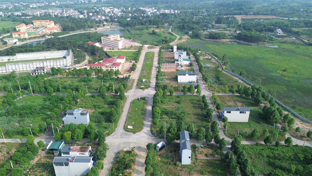 Bán 300m² tái định cư hòa lạc  giá siêu tốt