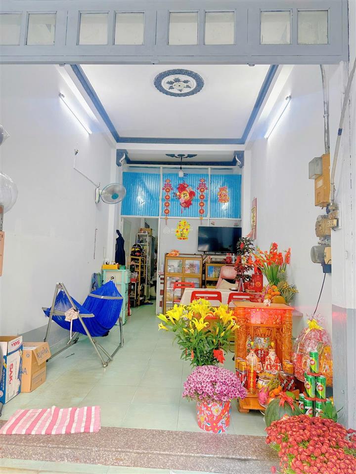 Bán nhà mặt tiền gò vấp 3 tầng đường nguyễn duy cung, gần emart phan huy ích, sổ hồng chính chủ