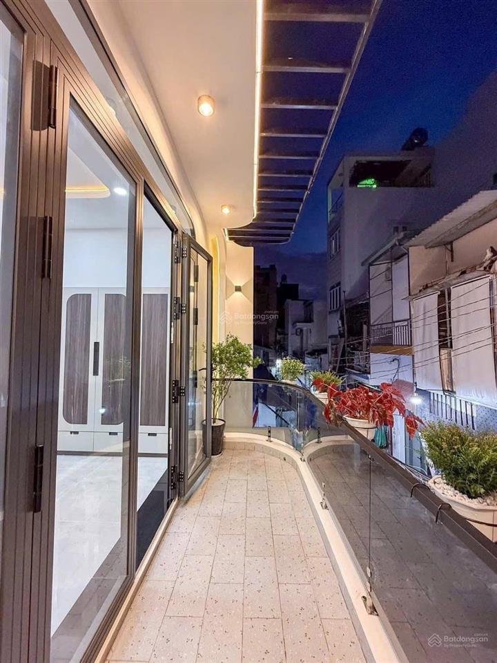 Cần thanh lí gấp căn nhà 1/đường trương đình hội, q8, dt 40,5m2