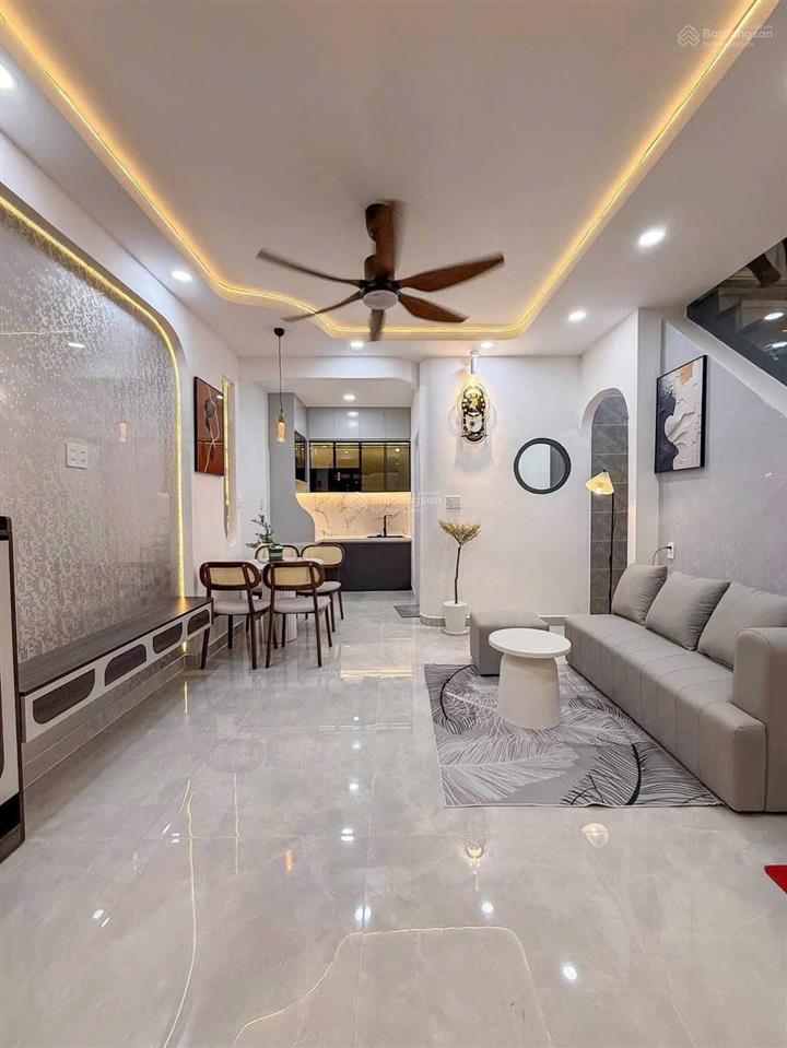 Cần thanh lí gấp căn nhà 1/đường trương đình hội, q8, dt 40,5m2