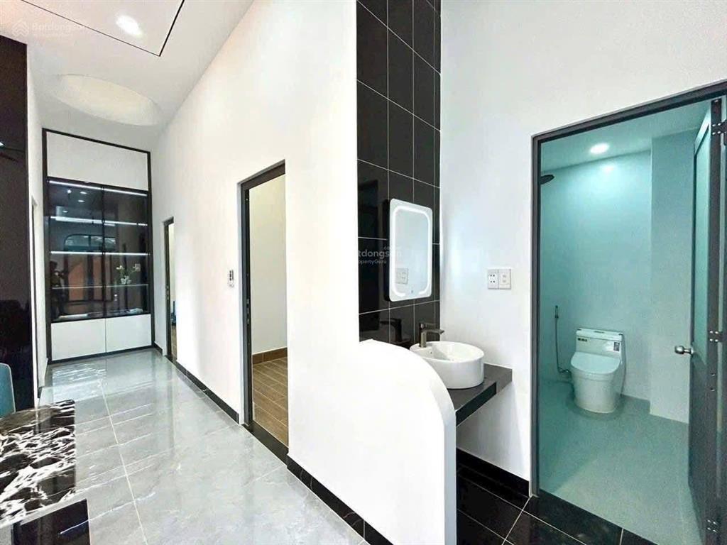 Cần bán gấp nhà vườn nghỉ dưỡng ngay đường đinh đức thiện. giá 935triệu