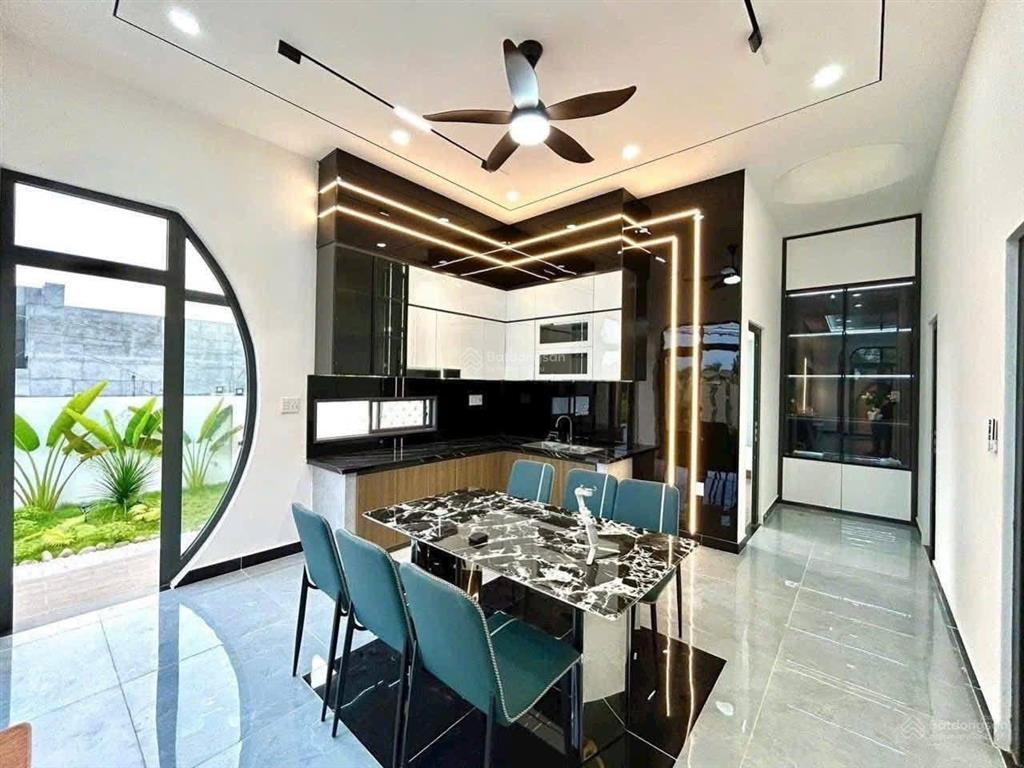 Cần bán gấp nhà vườn nghỉ dưỡng ngay đường đinh đức thiện. giá 935triệu