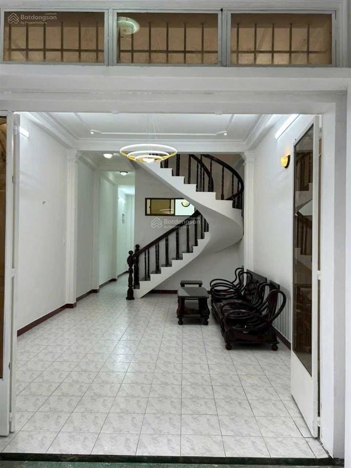 Cần thanh lí gấp căn nhà trịnh quang nghị đang cho thuê 8tr/tháng