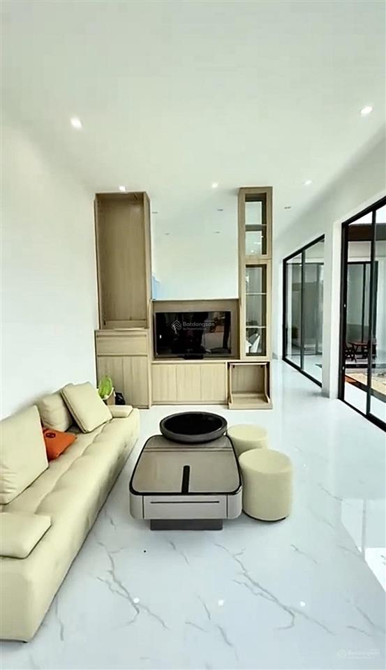 Cần bán căn nhà nhỏ vườn ngay cầu vượt ql50 về quận 8 10p, giá chốt