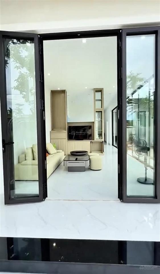 Cần bán căn nhà nhỏ vườn ngay cầu vượt ql50 về quận 8 10p, giá chốt