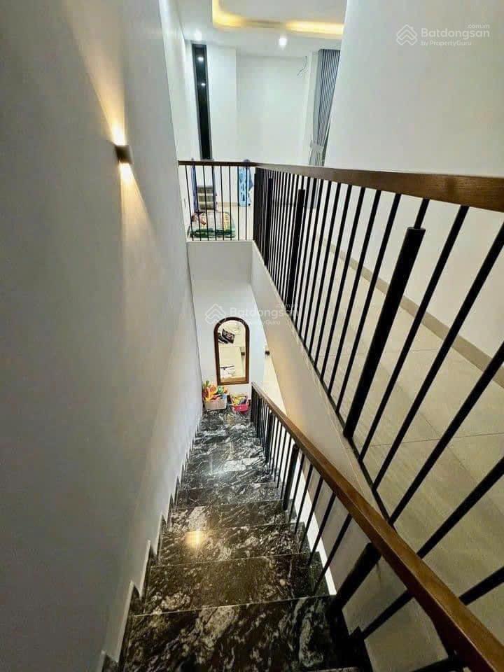 Cần bán gấp căn nhà kế bên chợ phú lợi q8 dt 53m2 4x13m kết cấu 1 trệt 1 lầu 3pn 2wc