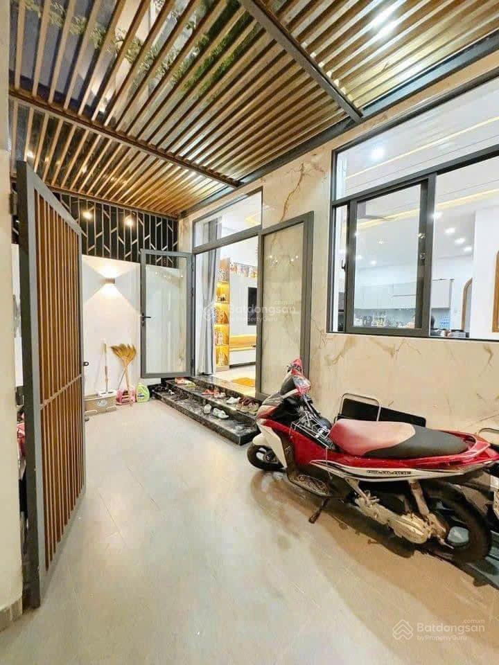 Cần bán gấp căn nhà kế bên chợ phú lợi q8 dt 53m2 4x13m kết cấu 1 trệt 1 lầu 3pn 2wc