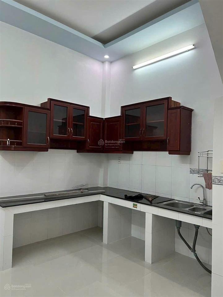 Cần thanh khoản gấp căn nhà 1/ đường phạm thế hiển kdc phú lợi ngay cầu ba tơ dt 54m²