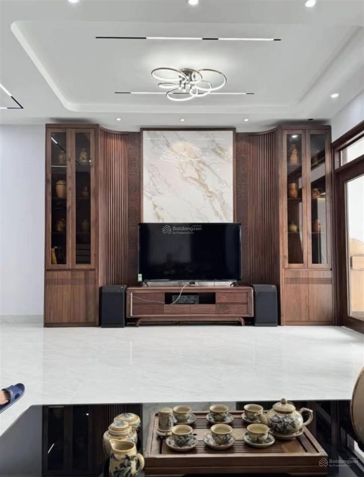 Cô tám chuyển sang mỹ định cư cùng con gái cần bán lại căn nhà ngay kdc phú lợi q8