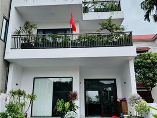 Cô tám chuyển sang mỹ định cư cùng con gái cần bán lại căn nhà ngay kdc phú lợi q8