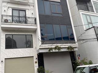 Chính chủ đi nước ngoài cần bán nhà mặt phố 7 tầng thang máy, đang cho thuê văn phòng dòng tiền ổn