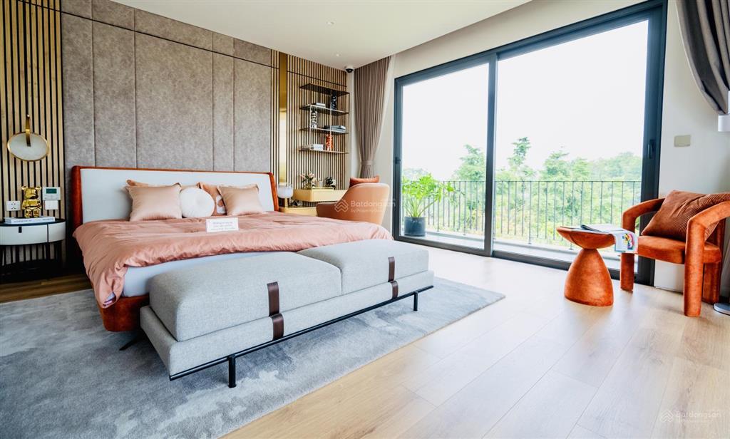 Bán chuyển nhượng căn biệt thự song lập tropical garden diện tích 239m2 | giá chỉ 8x tr/m2