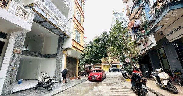 Hơn 12 tỷ có nhà phân lô gần hồ kim đồng, 80m2 x 5t, ô tô nằm trong nhà